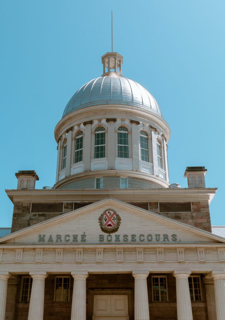 marche bonsecours in montreal canada